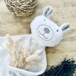 Alternative view of Toutou-doudou ours polaire