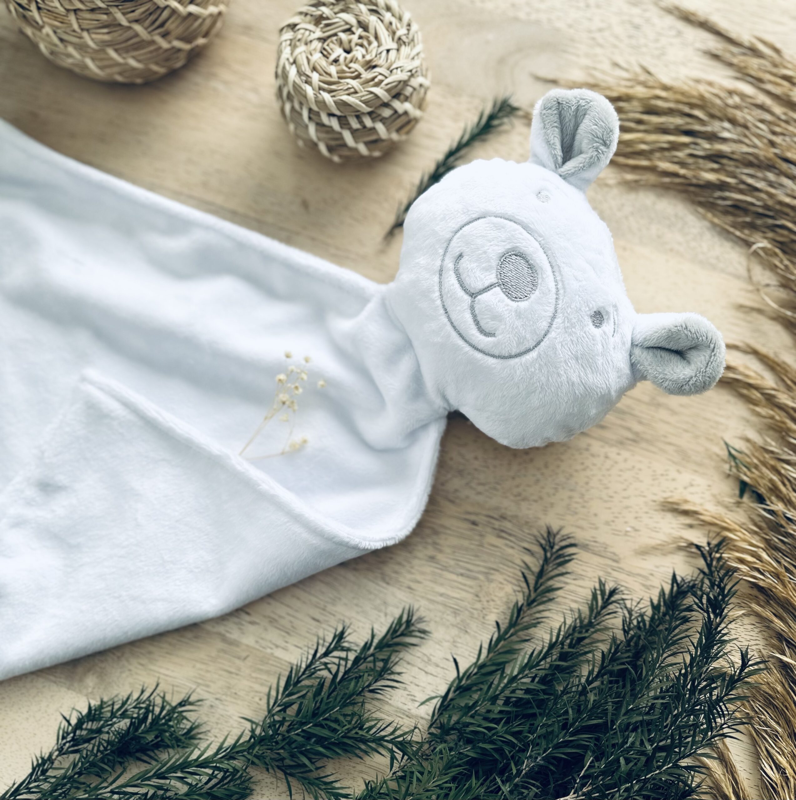 Toutou-doudou ours polaire – Image 4