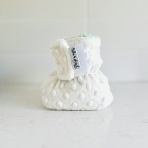 Pantoufles à velcro - Minky bulles ivoire intérieur en sherpa vert – Image 4