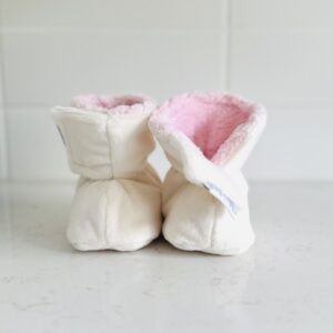 Pantoufles à velcro - Minky sans relief ivoire intérieur en sherpa rose